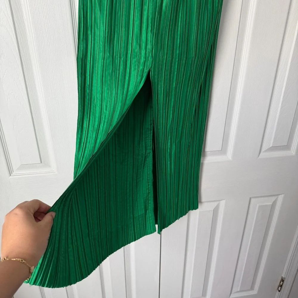 Cult Gaia Green Ashika Gown midi dress Size 6 Color is Malachite - Picture 6 of 9
